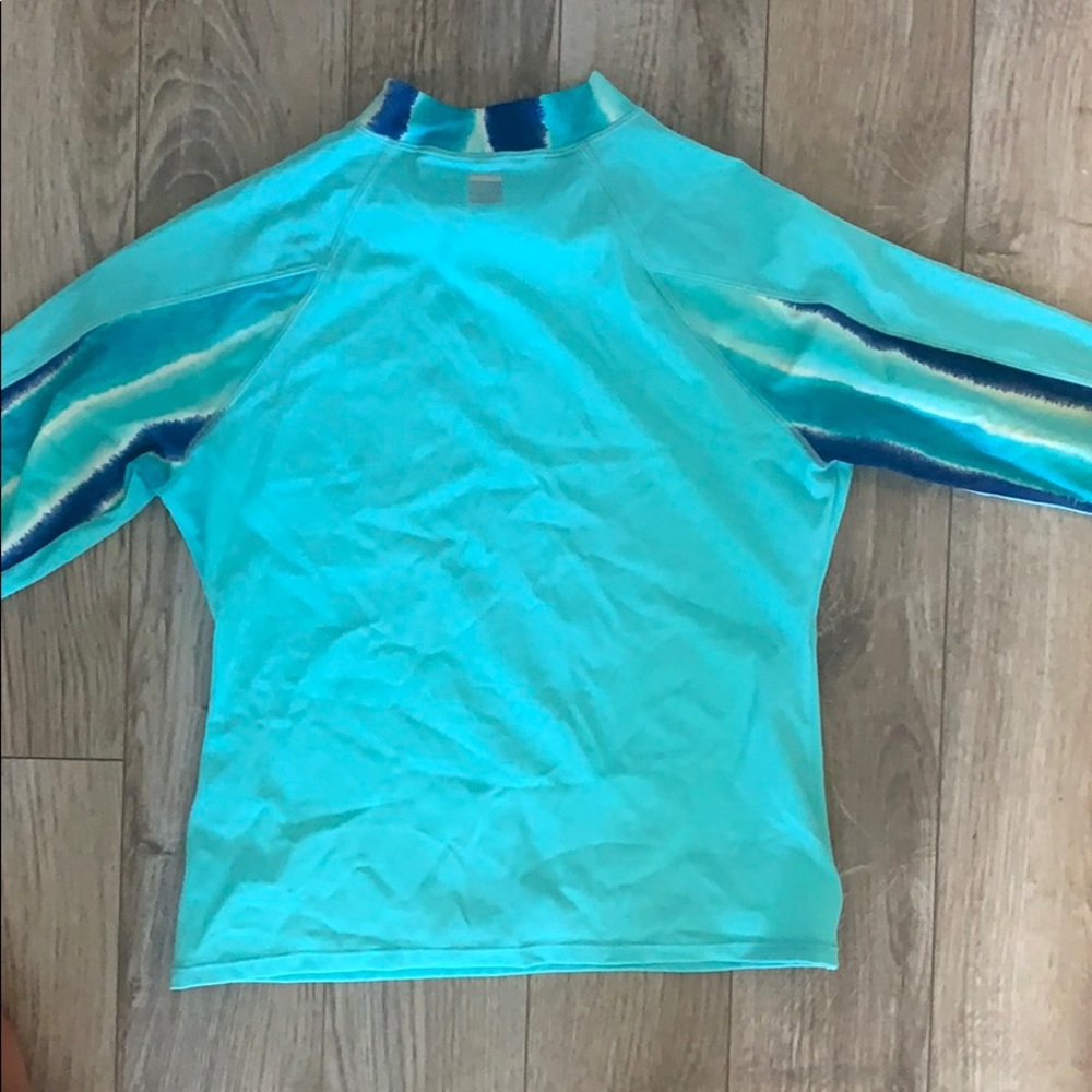 Girls Lands’ End Rashguard - Picture 2 of 3